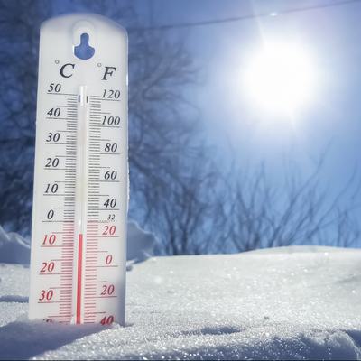 Thermometer in the snow