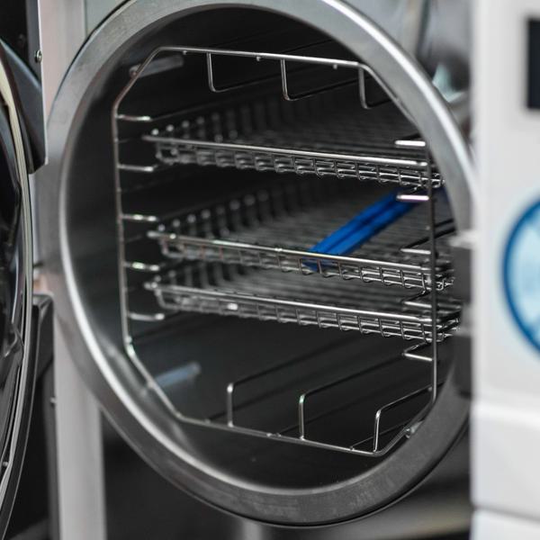 5 Key Factors to Consider When Validating an Autoclave